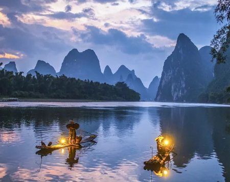 The company's annual tour-a trip to Yangshuo